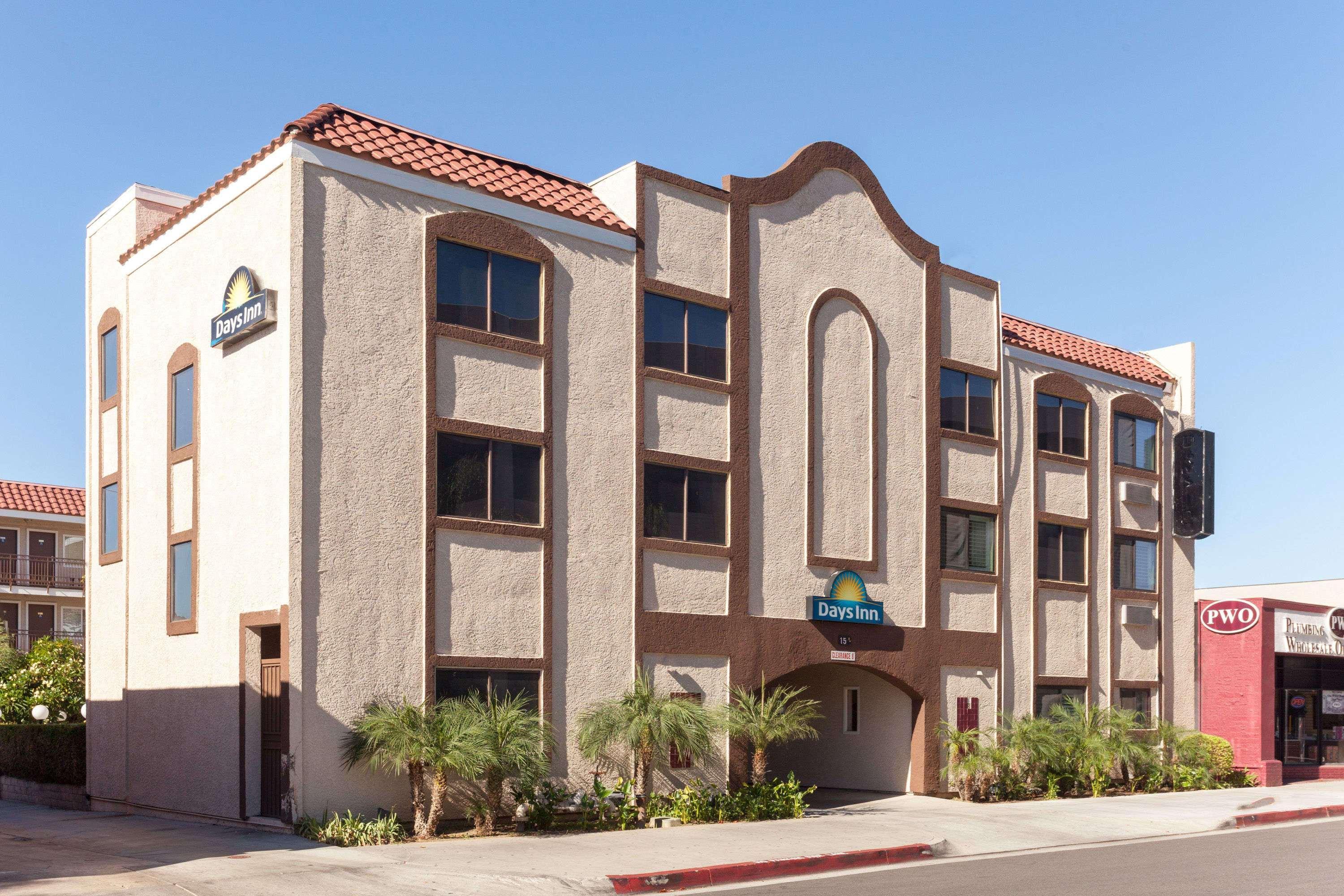 Days Inn By Wyndham Alhambra Ca Экстерьер фото