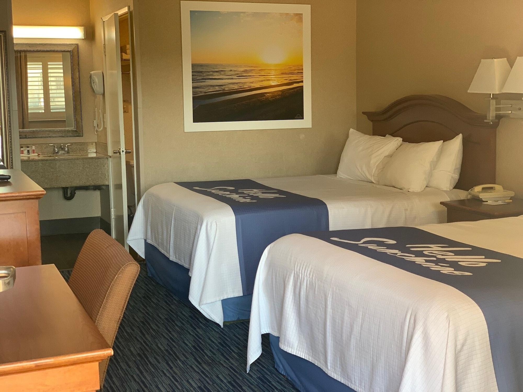 Days Inn By Wyndham Alhambra Ca Экстерьер фото